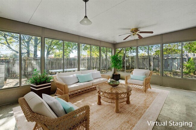 Building Photo - 2106 Lamplight Village Cir