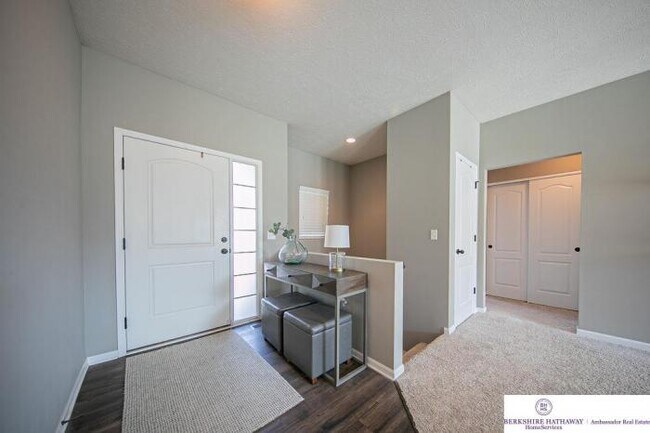 Foto del edificio - 4 bedroom in Omaha NE 68130