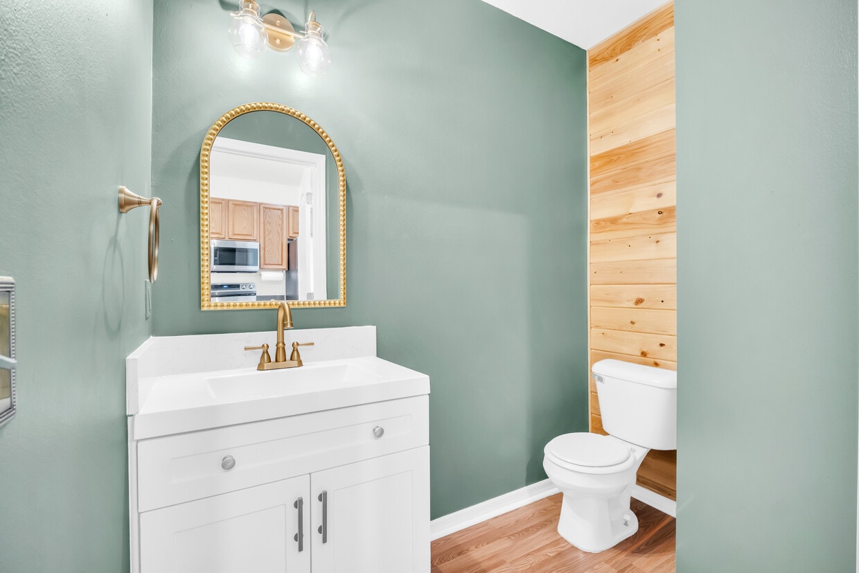 Foto principal - 1749 Sedgefield Ct