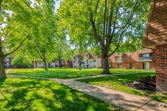 Building Photo - Jamestown Village Apartments