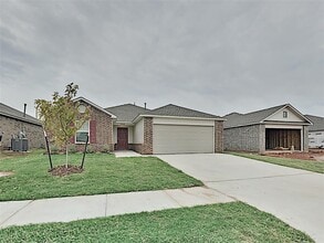 Building Photo - 4328 Umbria Rd