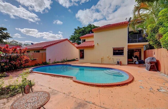 Foto del edificio - 9953 SW 147th Ct