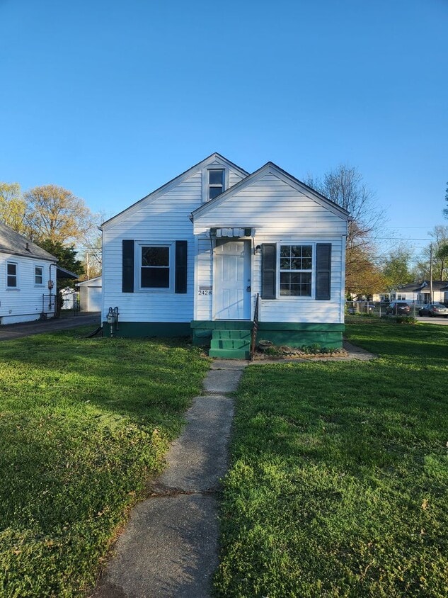 Primary Photo - Charming home with a basement, 1.5 baths, ...