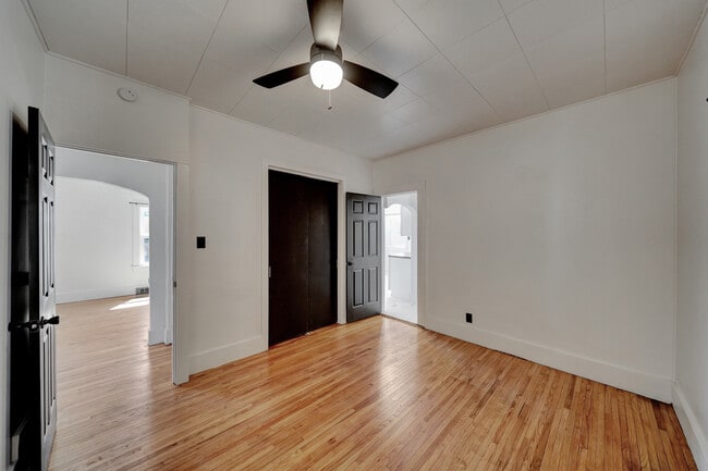 Building Photo - 2129 N 67th St