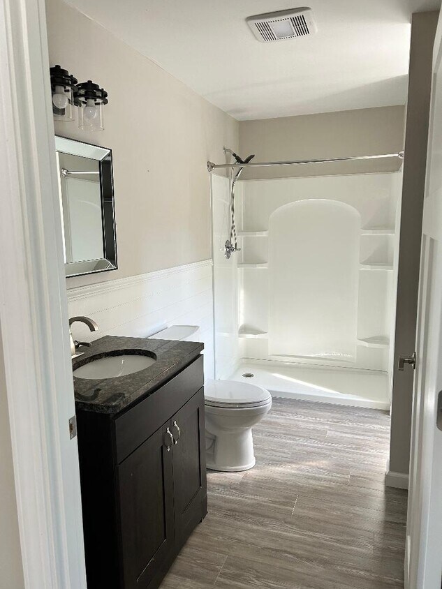 Foto principal - 2129 Hazel St