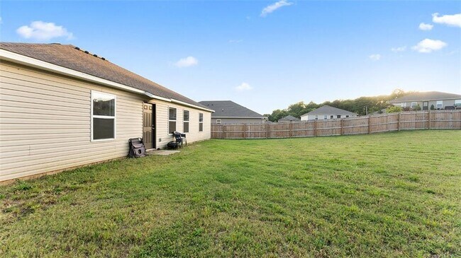Foto del edificio - 4400 SW Sackett Ave