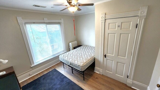 Foto del edificio - 1203 Chandler St