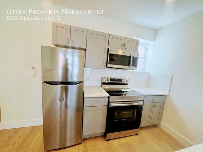 Foto del edificio - 5502 Chancellor St