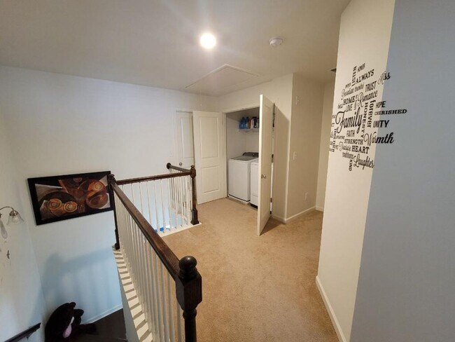 Foto del edificio - 5265 Mill Way