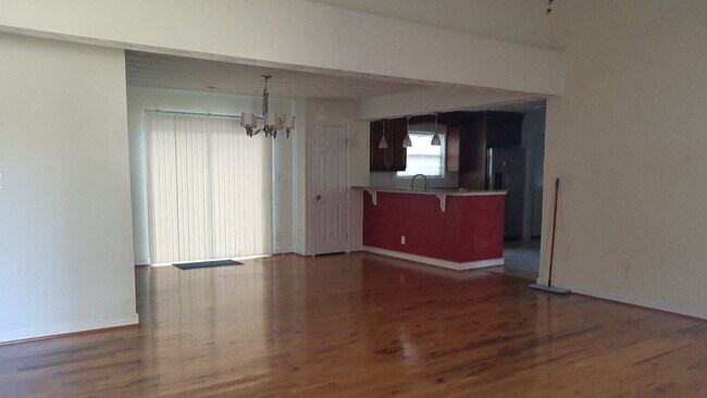 Building Photo - 3709 Forrester Ln