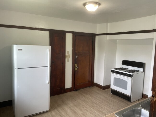 Building Photo - 4023 N 24th Pl