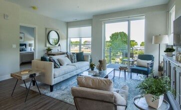 Interior Photo - Lake Terrace Apartments