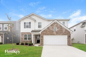 Building Photo - 2335 S Carlota Dr