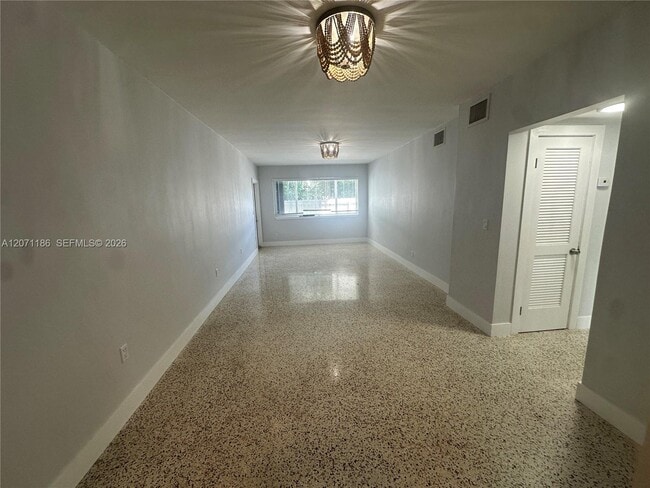 Building Photo - 836 81st St