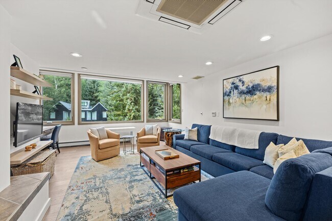 Foto del edificio - 926 Waters Ave
