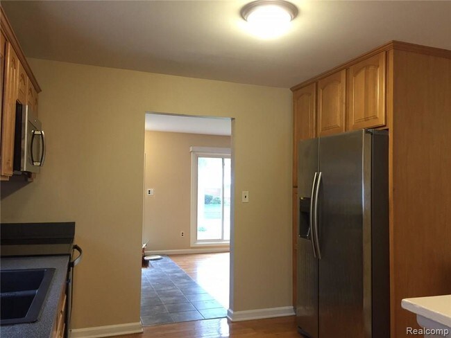 Building Photo - 894 Bernie Ln