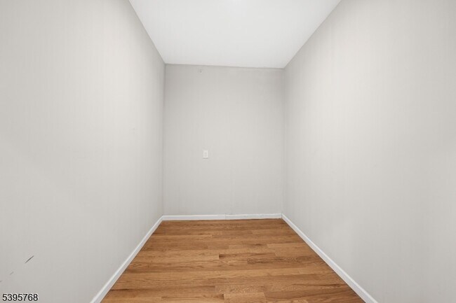 Foto del edificio - 176 Union Ave