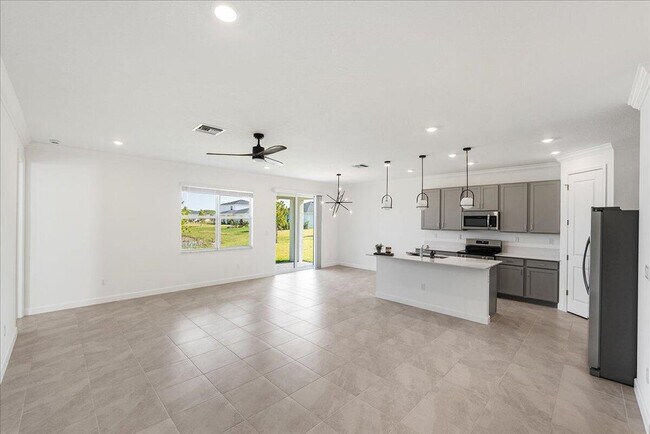 Foto del edificio - 3527 Angler Dr