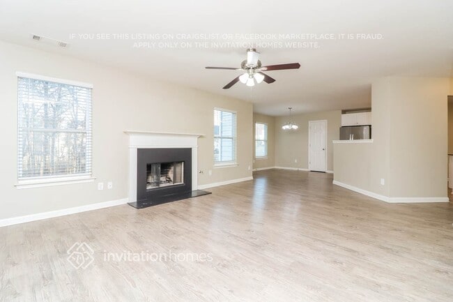 Building Photo - 2535 Wrangler Dr