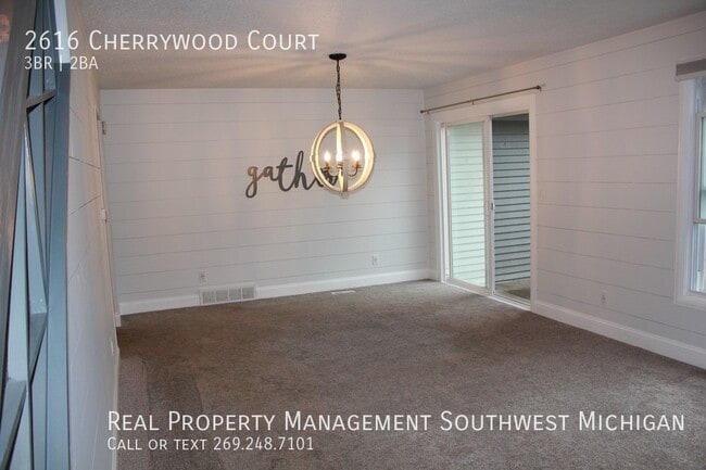 Building Photo - 2616 Cherrywood Ct