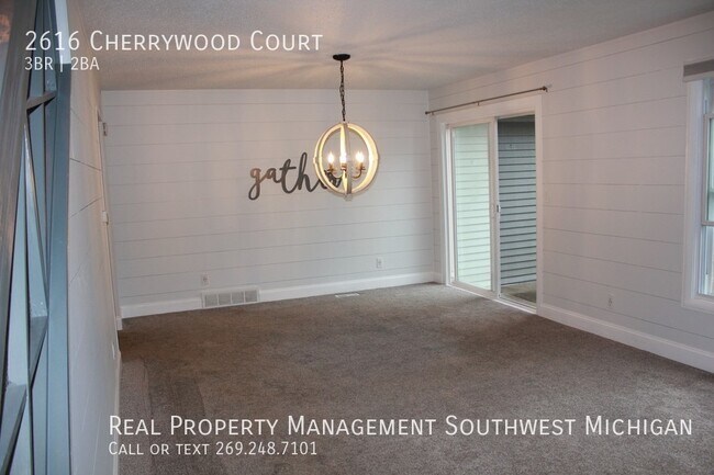 Foto del edificio - 2616 Cherrywood Ct