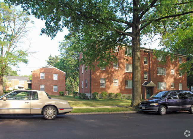 Foto del edificio - Glen Meadows Apartments