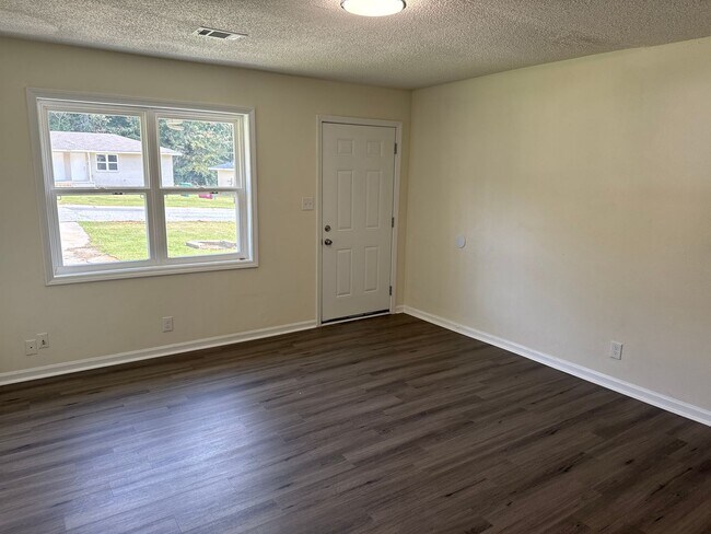 Building Photo - 3580 Fair St