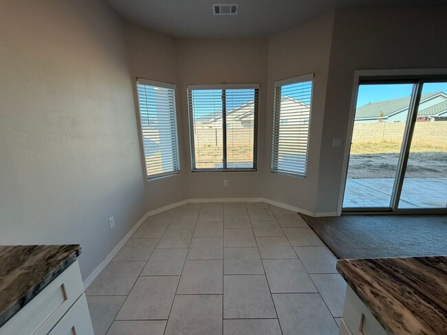 Building Photo - 4136 Champagne Blvd