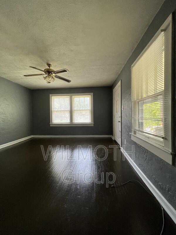 Foto del edificio - 1001 Wallace Ave