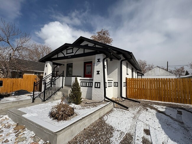 Photo - 4920 Lincoln St Townhome