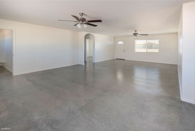 Foto del edificio - 3 br, 2 bath House - 19928 E Casen St