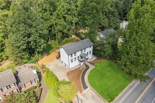 Foto del edificio - 4996 Vermack Rd