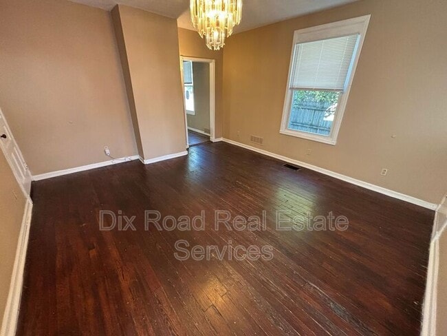 Building Photo - 2339 Freeman Ave