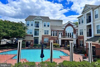 Building Photo - 11305 Aristotle Dr