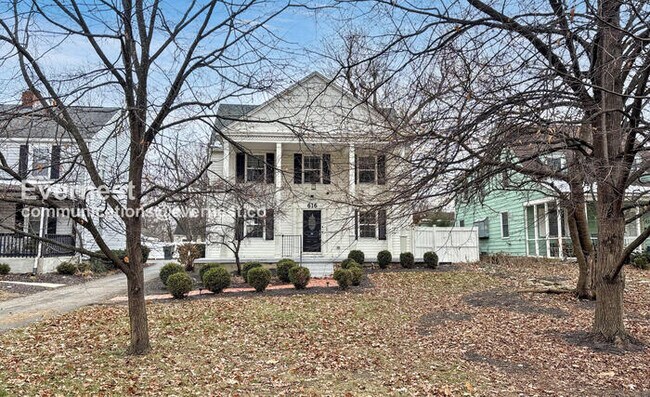 Foto del edificio - 616 Eastmoor Blvd