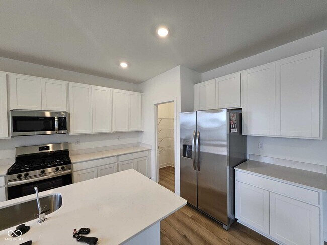 Building Photo - 6878 Teder Crk Ln