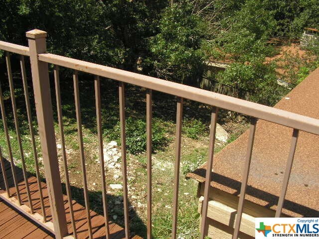 Building Photo - 969 Hill Top Dr