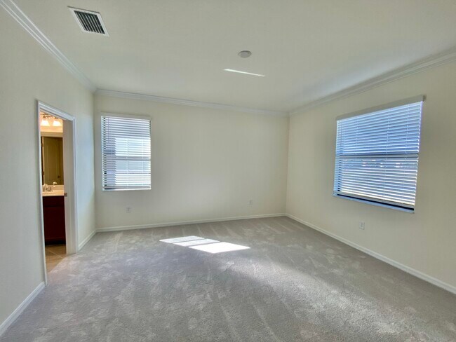 Building Photo - 14561 Monrovia Ln