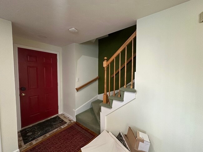 Building Photo - 360 Littleton Rd