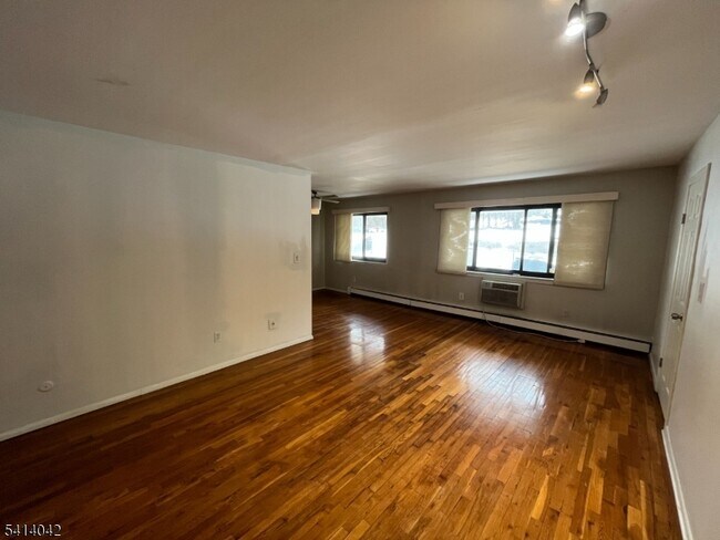 Foto del edificio - 401 Highway22B40U6