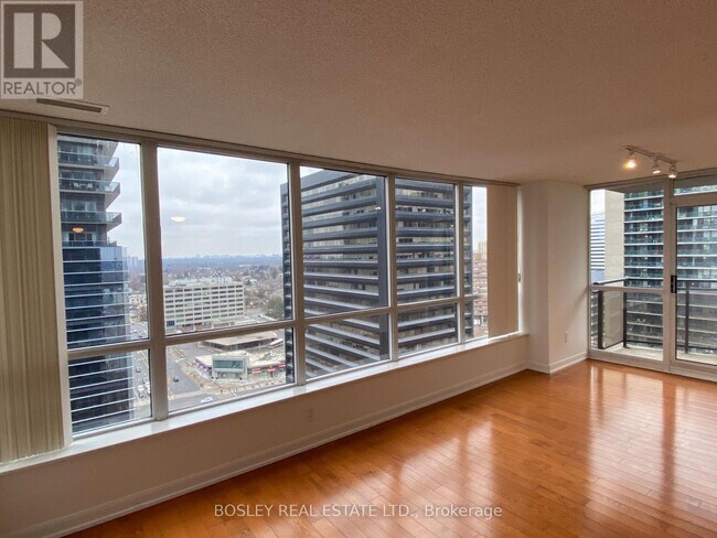 Photo du bâtiment - 33-2333 Sheppard Ave E