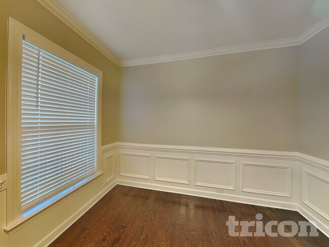 Building Photo - 1716 Great Rd