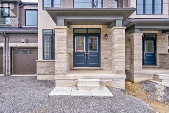 Building Photo - 61 Kenneth Rogers Cres