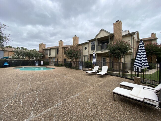 Foto del edificio - 11655 Audelia Rd