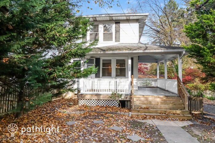 Primary Photo - 407 W Waverly Rd, Glenside, PA, 19038