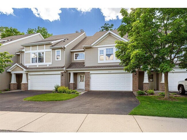 Foto del edificio - 5037 Dunkirk Pl N