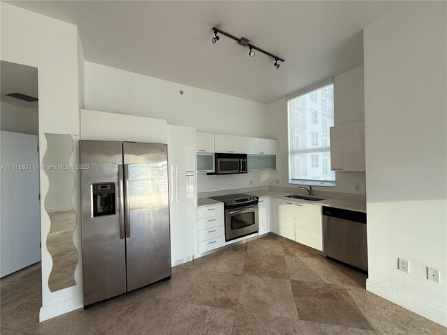 Foto del edificio - 133 NE 2nd Ave