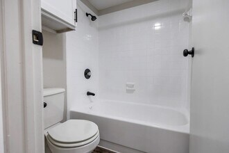 Building Photo - 15100 Golden Eagle Dr