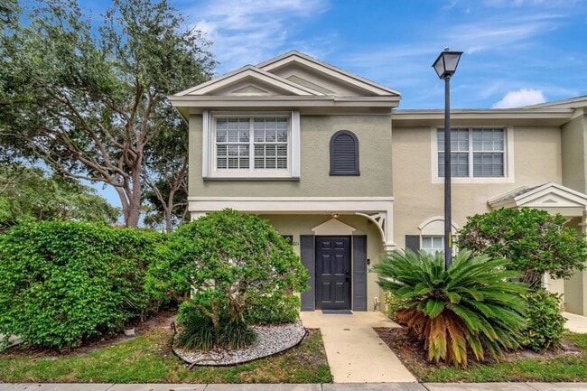 Photo - 801 Kokomo Key Ln Townhome