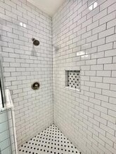 Building Photo - 1323 25th St